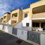 Yellow Beachfront house