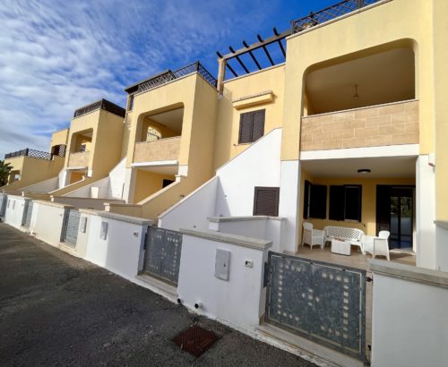 Yellow Beachfront house